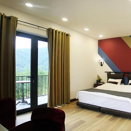Hover Boutique Hotel Dilijan Exterior photo