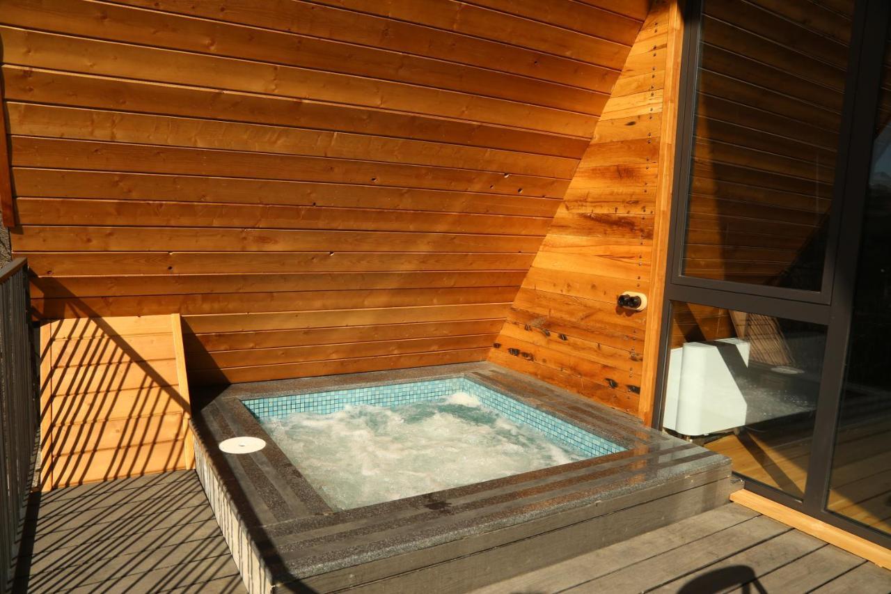 Hover Boutique Hotel Dilijan Exterior photo