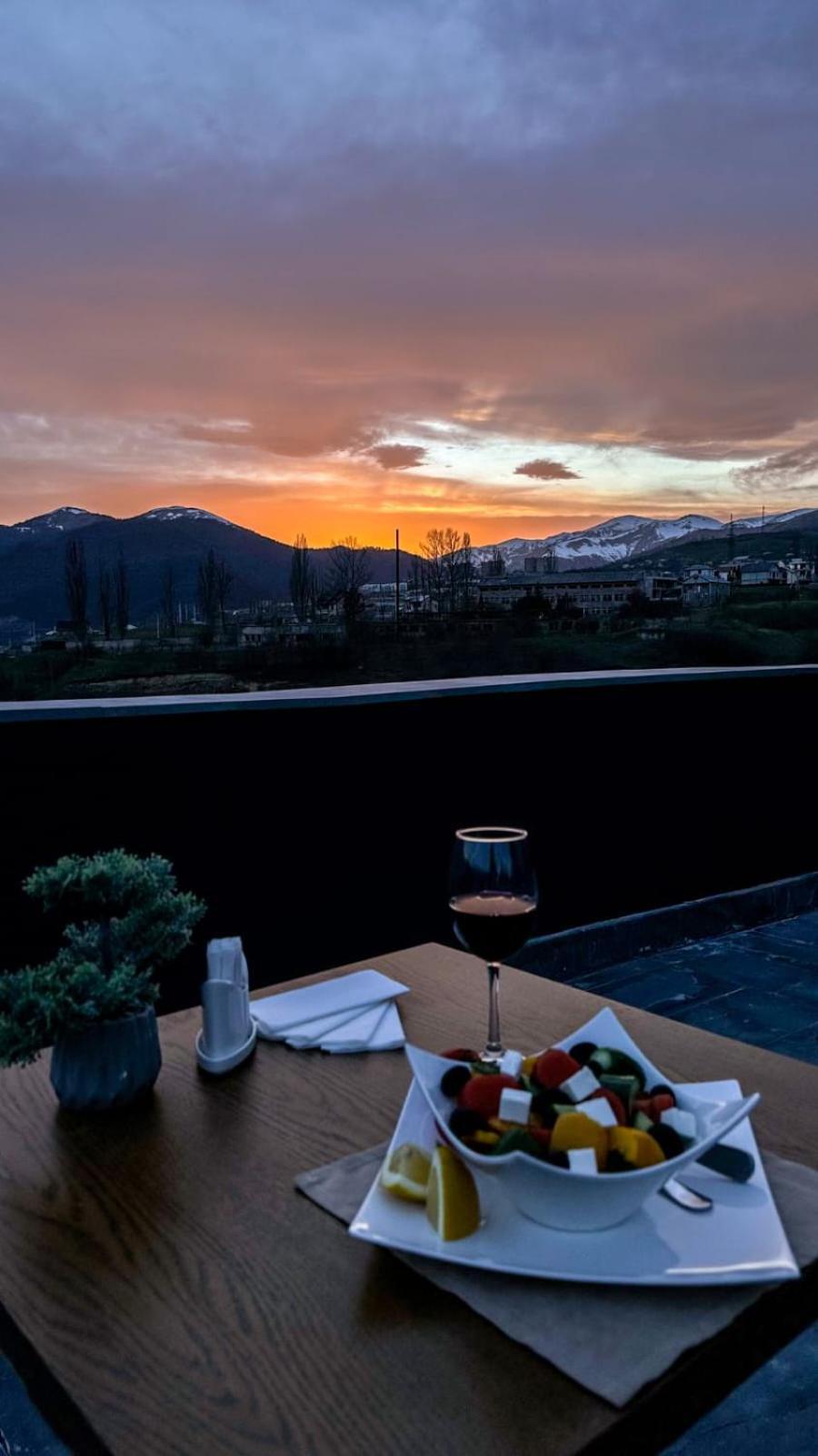 Hover Boutique Hotel Dilijan Exterior photo